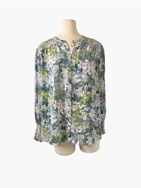 Floral‎ Button-Front Blouse in Green and Lavender